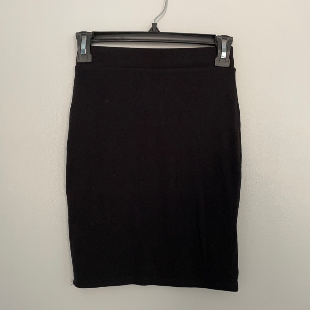 Naked wardrobe skirt